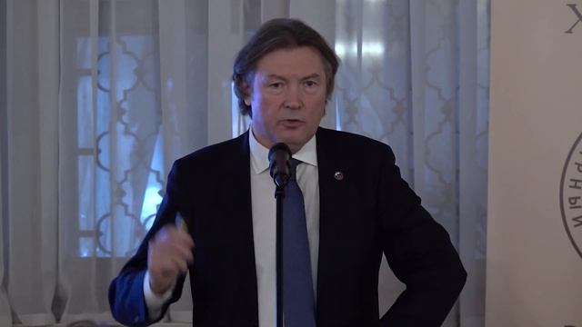 Интервью с Сергеем Рыбальченко: об агентстве по порокам, замещении населения и регионах РФ, где власти смогли повысить рождаемость